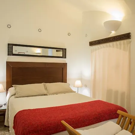 Adarve Apartment Caceres