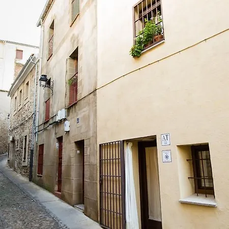 Apartment Adarve Caceres